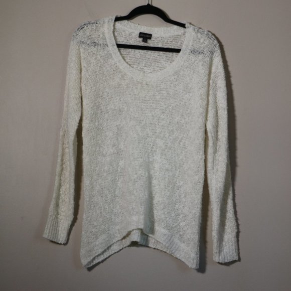 sweater Love & liberty loose knit white long sleeved  pullover round neck - Picture 1 of 5